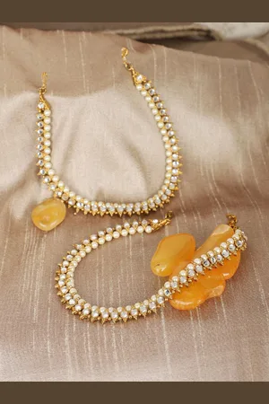 Anouk Set Of 2 Gold-Plated Kundan Studded Anklet