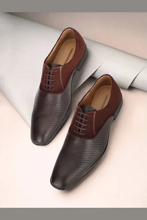 Provogue Men Textured Leather Formal Oxfords