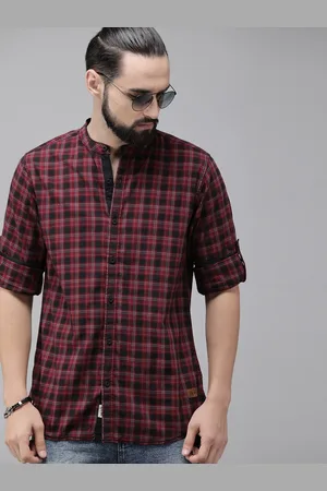 Roadster The Lifestyle Co Men Maroon & Black Regular Fit Checked Casual Shirt