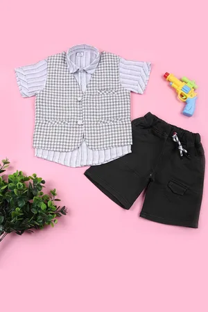 V-Mart Boys Printed Shirt with Shorts