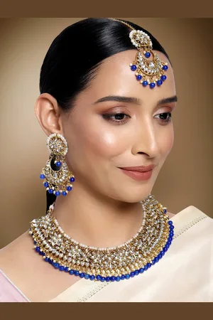 Peora White & Blue Gold-Plated Kundan & Pearl Studded Choker Jewellery Set