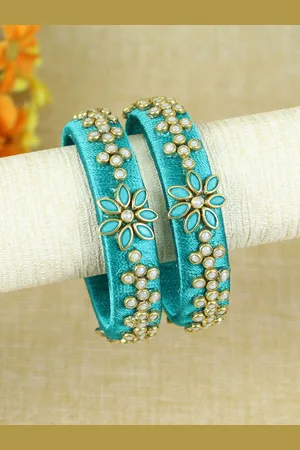 asthetika Asthetika Girls Set of 2 Silk Thread Floral Kundan Stone Studded Bangle
