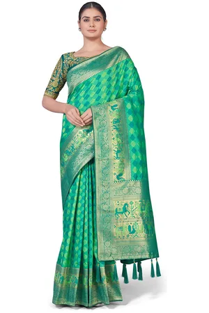 MONJOLIKA FASHION Sea Green & Gold-Toned Woven Design Zari Silk Blend Banarasi Saree