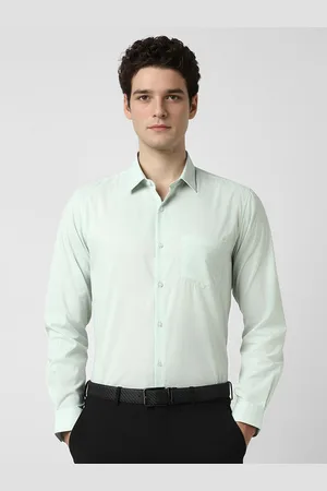 Peter England Men Spread Collar Solid Cotton Slim Fit Formal Shirt