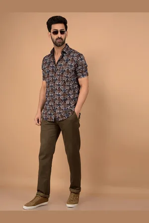 Crimsoune Club Men Classic Slim Fit Spread Collar Floral Printed Cotton Casual Shirt