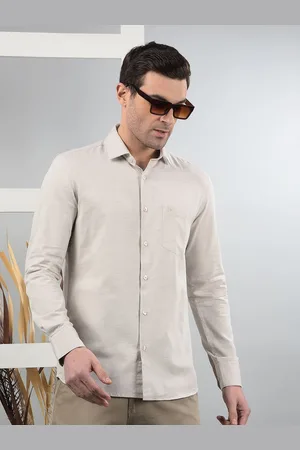 Crimsoune Club Men Classic Slim Fit Spread Collar Textured Cotton Casual Shirt