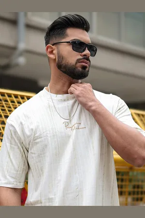 Maniac Men Striped Round Neck Cotton T-shirt