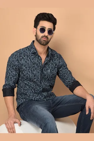 Crimsoune Club Men Classic Fit Spread Collar Graphic Printed Cotton Casual Shirt