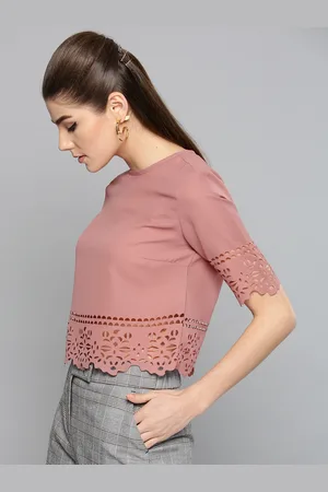 Harpa Women Rose Solid Cut-Out Crop Top