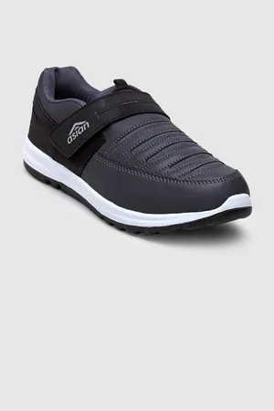 ASIAN Men Grey & Black Textured Running Shoes