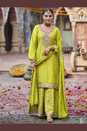 AUTUMN LANE Women Ethnic Motifs Embroidered Regular Thread Work Kurta with Palazzos & With Dupatta