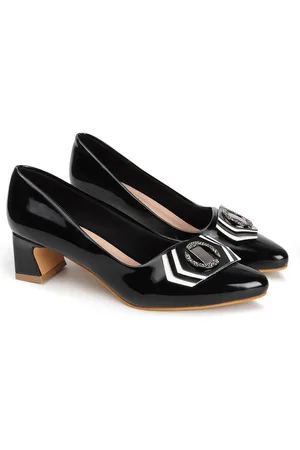 Mast & Harbour Textured Party Block Sandals with Buckles