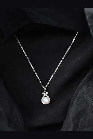 CLARA Rhodium Plated 925 Sterling Silver Pearls Pendant with Chain