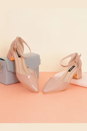 Sherrif Pointed Toe Block Heels With Ankle Loop
