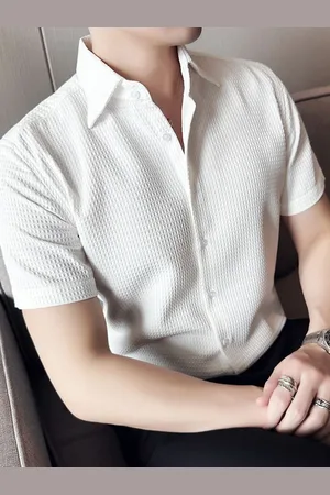 Stylecast Men Slim Fit Opaque Striped Party Shirt
