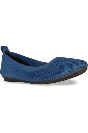 Bata Girls Textured Round Toe Ballerinas