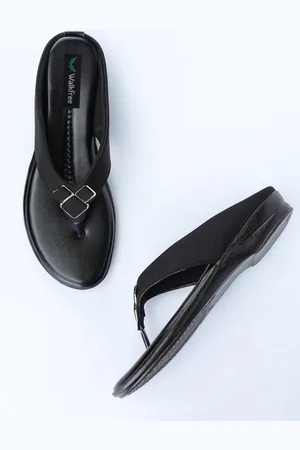 Walkfree Women Black Comfort Heels
