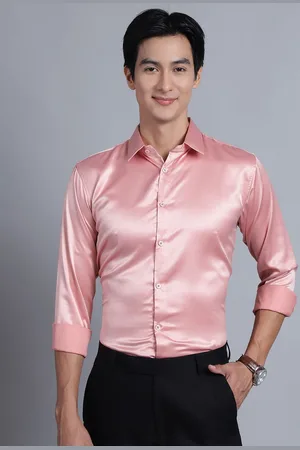 Majestic Men Club Cutaway Collar Solid Slim Fit Formal Shirt
