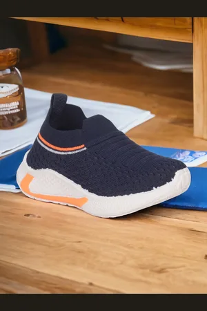 Lil Lollipop Kids Textured Slip-On Sneakers