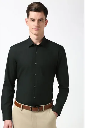 Peter England Men Spread Collar Solid Cotton Formal Shirt