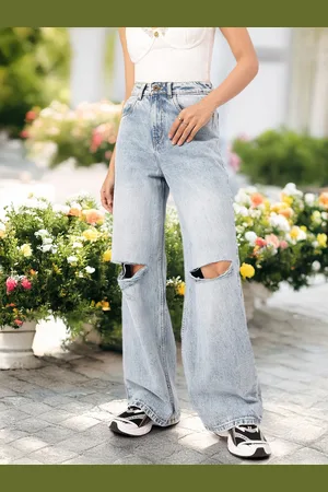 DressBerry Women Distressed Definition Slash-Knee Wide Leg Jeans