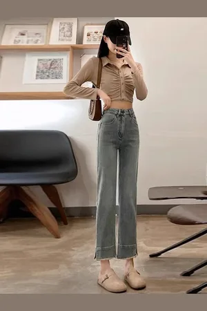 DressBerry Women Straight Fit High-Rise Light Fade Jeans