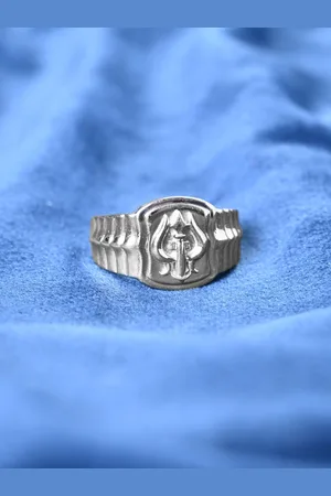 CLARA Men 925 Sterling Silver Platinum-Plated Trishul Finger Ring