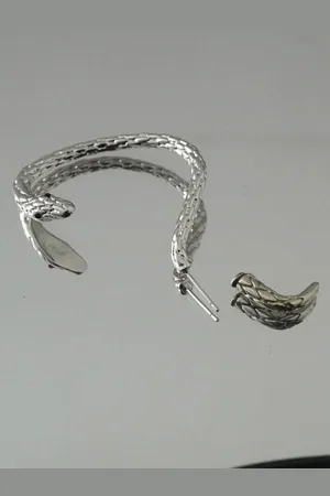 FIMBUL Animal Shaped Ear Cuff Earrings