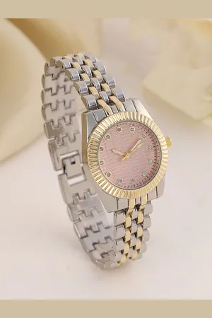 Campus Sutra Women Embellished Dial & Straps Analogue Watch SS25_HSWC1393