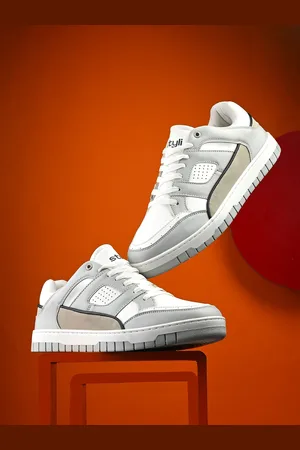 Styli Men Casual Colorblock Court Sneakers