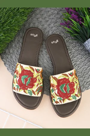 Styli Women Embellished Open Toe Flats with Embroidered