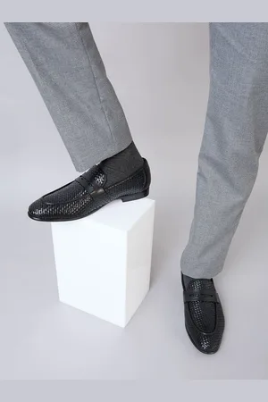 Regal Men Woven Design Leather Formal Slip-Ons
