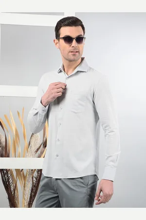 Crimsoune Club Men Classic Slim Fit Spread Collar Textured Cotton Casual Shirt