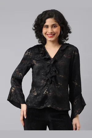 Latin Quarters Women Floral Printed V-Neck Top