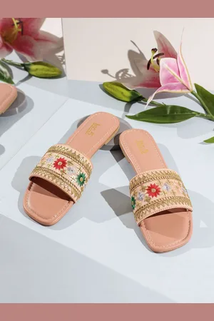 Inc 5 Women Embellished Ethnic Open Toe Flats
