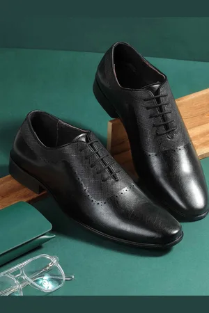 Metro Men Formal Brogues