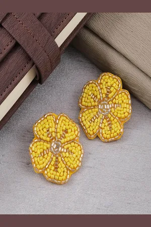 Sangria Beaded Floral Studs