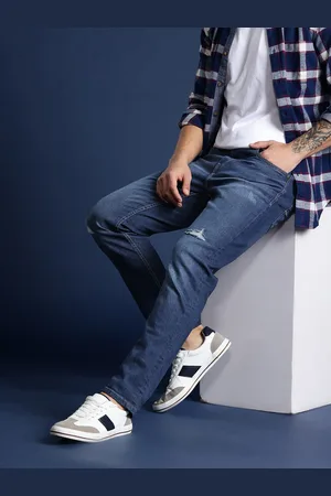 Mast & Harbour Men Slim Tapered Fit Mildly Distressed Light Fade Stretchable Jeans