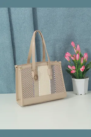 Metro Women Textured Structured Handheld Bag