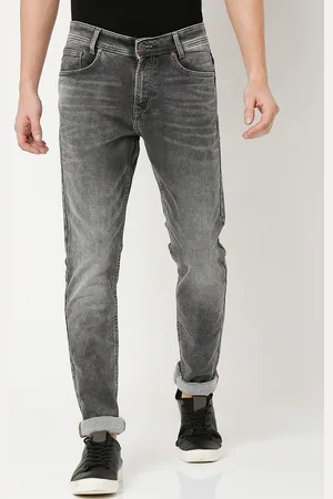 Mufti Men Black Relaxed Fit Heavy Fade Jeans