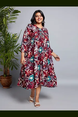 Globus Plus Size V-Neck Gathered Empire Midi Fusion Dress