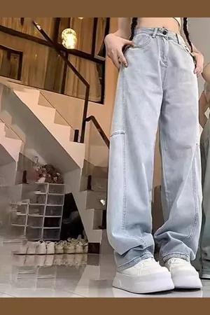 DressBerry Women Straight Fit High-Rise Light Fade Jeans