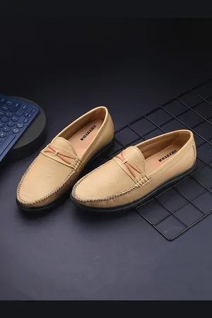 WOAKERS Men Colourblocked Leather Loafers