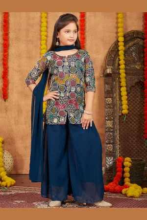 Aarika Girls Floral Embroidered Regular Kurti With Palazzos & Dupatta