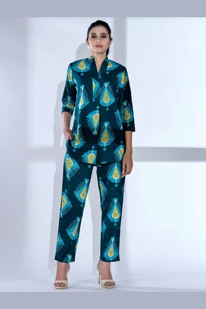 AUTUMN LANE Geometric Printed V-Neck Pure Cotton Top With Trousers