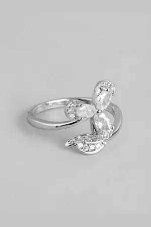 DressBerry Stone Studed Floral-Shaped Finger Ring