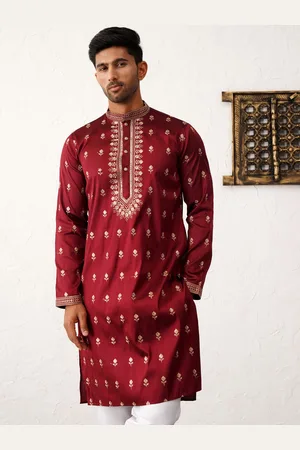 Jompers Floral Embroidered Sequinned Work Mandarin Collar Straight Kurta