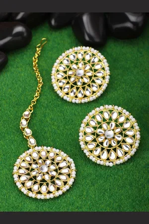 Peora Women 18K Gold-Plated & Kundan Jewellery Set