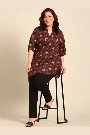 The Pink Moon Women Plus size Floral Printed Cotton Tunic