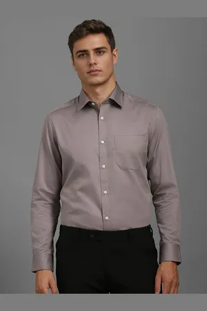 Louis Philippe Men Classic Fit Spread Collar Solid Cotton Formal Shirt